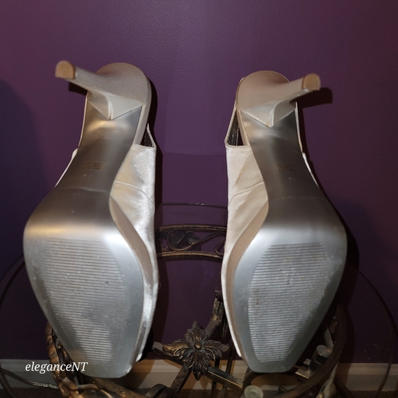 Martinez Valero Ivory (Rita) Satin Platform Peep Toe Sling back Heels Sz: 10 M - Picture 6 of 13